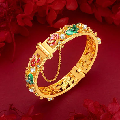 Women's Gold Bracelet